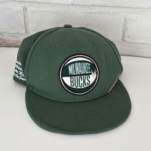 Milwaukee Bucks Hat New Era 9Ffity Snapbck Cap NBA Green Gold Fear The Deer